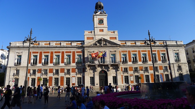 tips for traveling in madrid spain